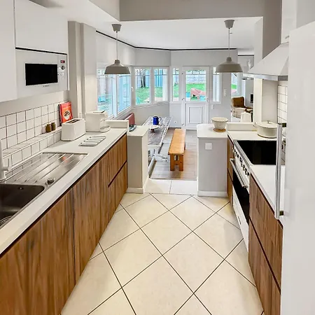 Villa La Postale - House In Center Near *